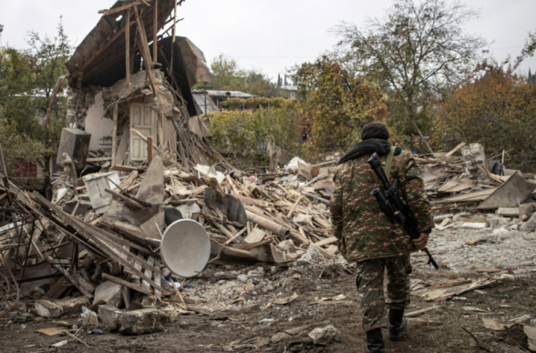 Մինչ Բաքուն պատրաստվում էր պատերազմի, Փաշինյանը զտում էր բանակն ու հատուկ ծառայությունները՝ սպաներին աշխատանքից ազատելով ԽՍՀՄ-ում կամ ՌԴ-ում կրթություն ստանալու պատճառով. Репортер