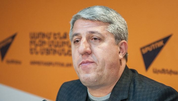 Երևան-Կապան ճանապարհի Ոորոտանի հատվածում մեր քաղաքացուն կարող է գերեվարել ոչ թե ադրբեջանցի բաշիբոզուկը, այլ սիրիացի թուրքմեն ահաբեկիչ պայմանական Իբն Զիբիլը