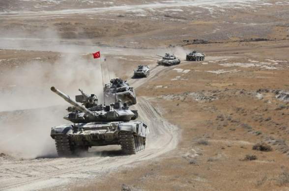 Турция и Азербайджан проведут с 1 по 12 февраля масштабные военные учения в Карсе