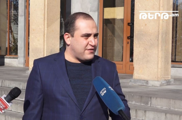 Суд в Ереване перенес слушания по резонансному «икорному делу» на март (видео)