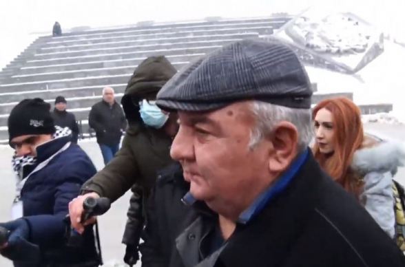 «Спросите об этом Пашиняна»: Хачатуров – в ответ на вопрос о причинах поражения (видео)