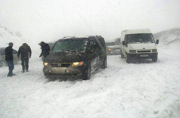 Հանրապետության որոշ մարզերում ձյուն է տեղում․ Սարավան-Զանգեր ավտոճանապարհին և Վարդենյանց լեռնանցքում բուք է
