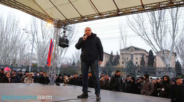 Наири Унанян и Никол Пашинян сыграли одну и ту же роль, обслуживая турецкие интересы – Андраник Теванян (видео)