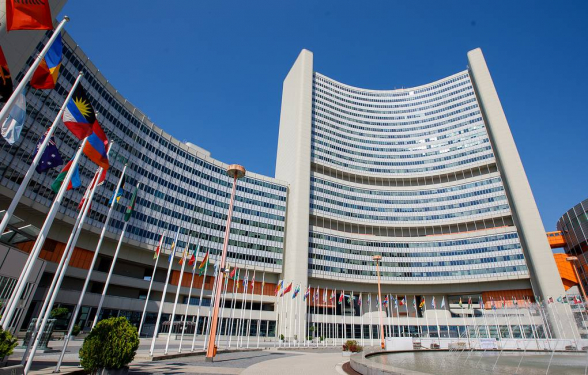 «Евротройка» в Совете управляющих МАГАТЭ решила воздержаться от резолюции по Ирану