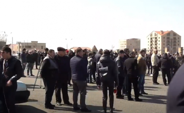 Акция у здания Минобороны в поддержку главы Генштаба и Армянской армии (видео)
