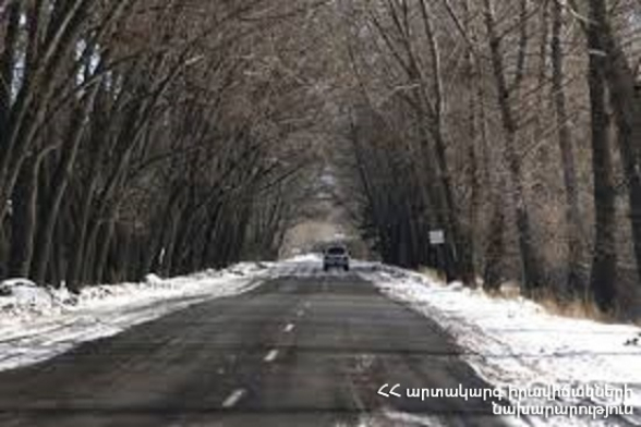 Дорога Степанцминда-Ларс закрыта для всех типов автотранспорта