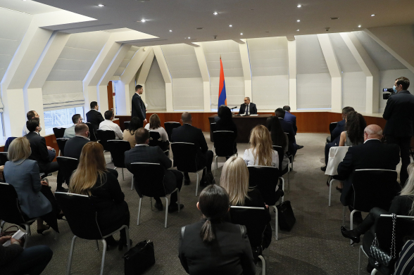 Пашинян обвинил в поражении в Карабахе Россию (аудиозапись)