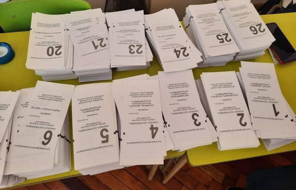 36-20 ընտրատեղամասում տեղի է ունեցել 3-րդ համարի քվեաթերթիկների թաքուն ավելացում ընտրաթերթիկների տրցակի մեջ