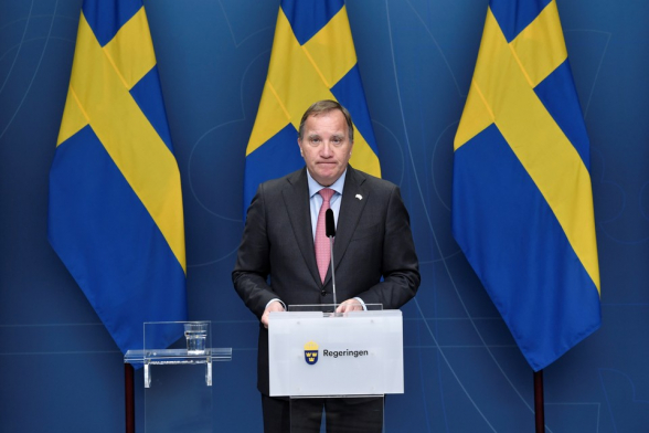 Премьер Швеции подал в отставку