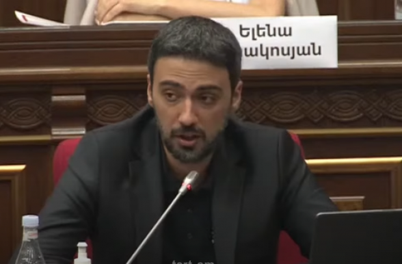 Наши 2 депутата находятся в статусе заложников, Конституция попирается – Арам Вардеванян (видео)