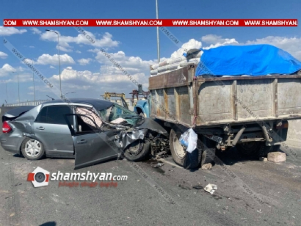 Երևանում բախվել են Toyota Land Cruiser-ը, Nissan-ն ու ЗИЛ-ը․ կան վիրավորներ