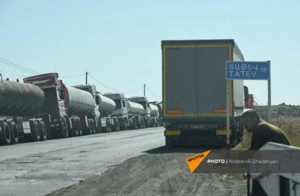 СНБ Армении временно перекрыла дорогу из Гориса в Капан для иранских грузовиков