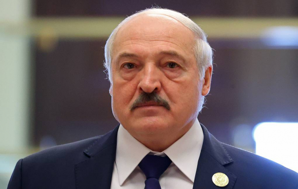 Лукашенко подтвердил готовность провести в Белоруссии референдум по конституции
