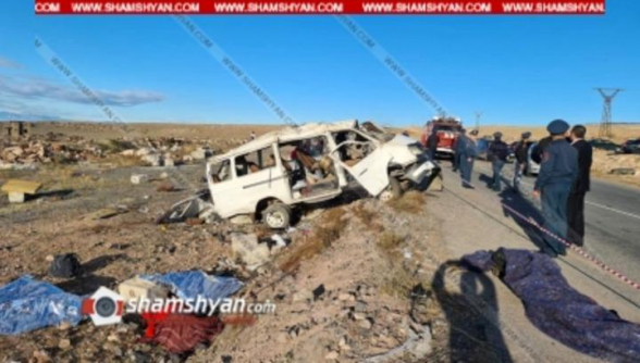 Трагическое ДТП на автодороге Ереван-Гюмри: 5 человек погибли,13 пострадали