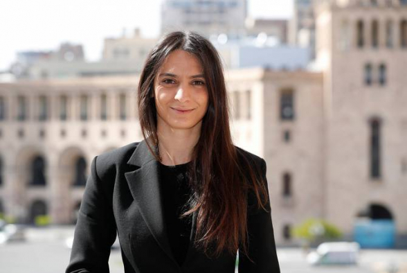 Мане Геворгян покинула пост пресс-секретаря премьер-министра Армении
