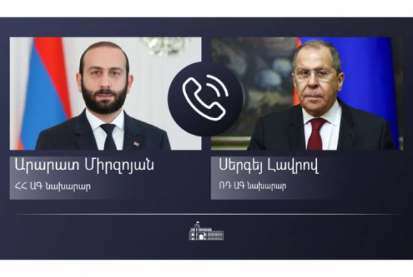 Мирзоян и Лавров обсудили выполнение обязательств в рамках трехсторонних заявлений