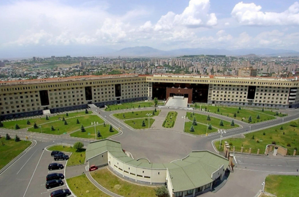 Прием по случаю 30-летия ВС Армении перенесен из-за заражения коронавирусом руководства Генштаба