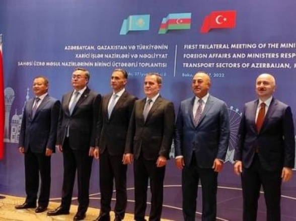 Азербайджан-Турция-Казахстан сформируют рабочую группу по транспорту