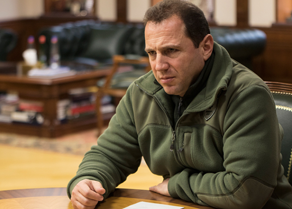 Դավիթ Տոնոյանը կմնա կալանքի տակ. Հակակոռուպցիոն դատարանը մերժել է նրան ազատ արձակել՝ 35 միլիոն դրամ գրավի դիմաց