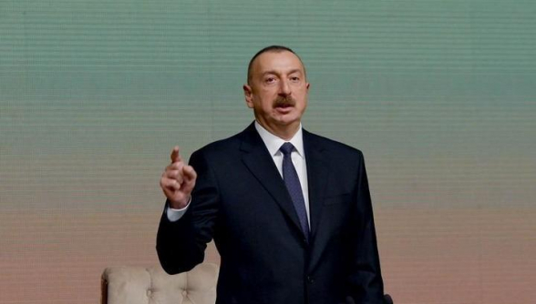 Мы не будем обсуждать судьбу народа Карабаха с каким-либо международным центром – Алиев
