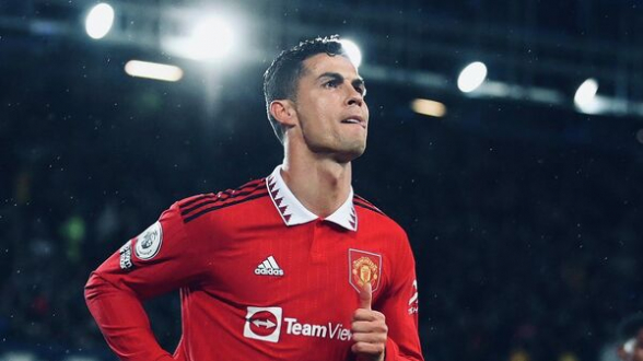 Криштиану Роналду забил свой 700-й гол в клубной карьере (видео)