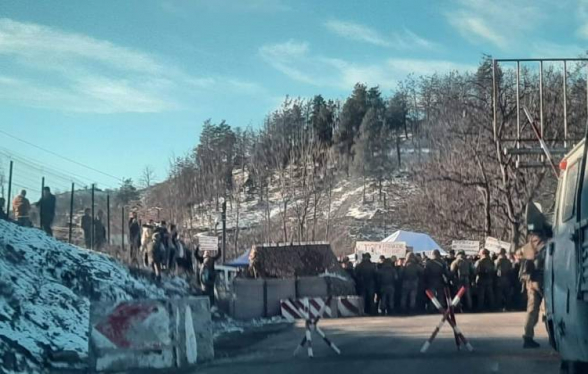 Межгосударственная трасса Степанакерт-Горис перекрыта в обе стороны