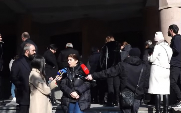 Родители погибших солдат провели акцию протеста у здания Следкома (видео)