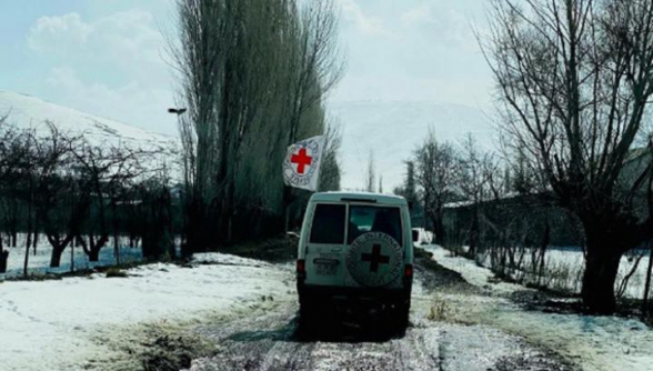 МККК перевез еще 12 тяжелобольных пациентов из блокадного Арцаха в Армению