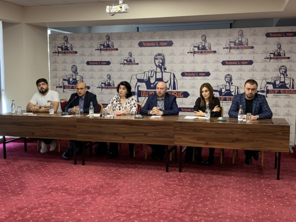 Пресс-конференция членов инициативной группы народного движения «Мать Армения» (видео)