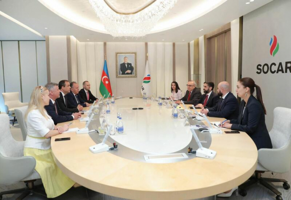 Азербайджан и Венгрия подписали контракт на поставку газа