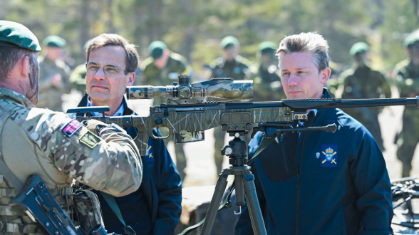 Швеция допускает временное размещение войск НАТО до вступления в альянс