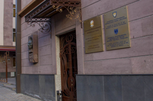 Կենտրոնի բաժնում փաստաբանը ոստիկանների և պարեկների կողմից բռնության է ենթարկվել․ Փաստաբանների պալատ