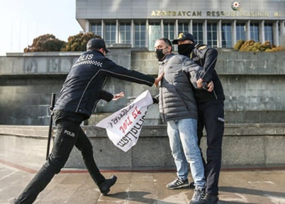 Азербайджанские журналисты обратились в Совет Европы с жалобой на власти страны