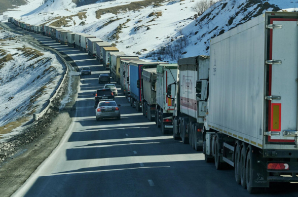 ՀՀ տարածքում կան փակ և դժվարանցանելի ավտոճանապարհներ․ Լարսը բաց է