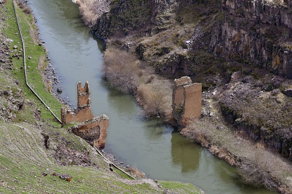 Թուրքիան Հայաստանին է փոխանցել Անիի պատմական կամրջի վերականգնման իր պատկերացումները