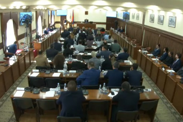 Заседание Совета старейшин Еревана (видео)