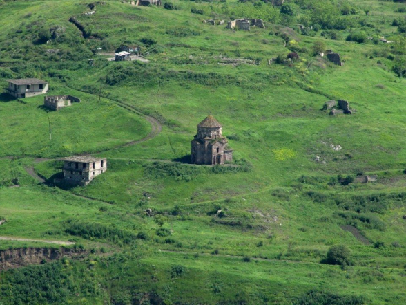 Ըստ Փաշինյանի՝ 6-րդ դարի հայկական եկեղեցին ադրբեջանական է․ «Կարճ ասած» (տեսանյութ)