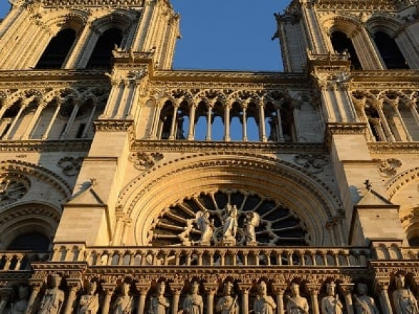 Փարիզի Աստվածամոր տաճարի հրդեհից փրկված կտավները հանրային ցուցադրության կհանվեն