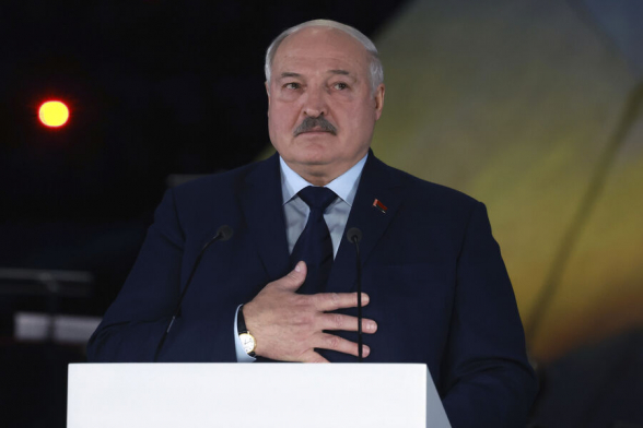 Лукашенко предложил Западу «сыграть вничью» в украинском конфликте