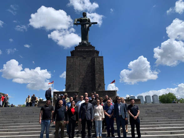 Представители движения «Мать Армения» посетили парк Победы (видео)