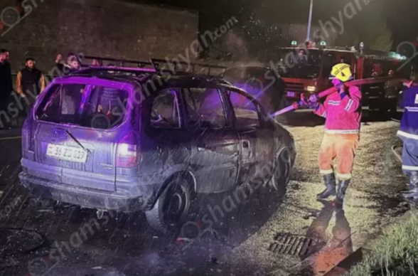 Գեղարքունիքում «Opel Zafira»-ի սրահում ընթացքի ժամանակ հրդեհ է բռնկվել․ վարորդը և 19-ամյա ուղևորը այրվածքներով տեղափոխվել են հիվանդանոց