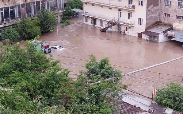 Число жертв стихийного бедствия на севере Армении достигло 4