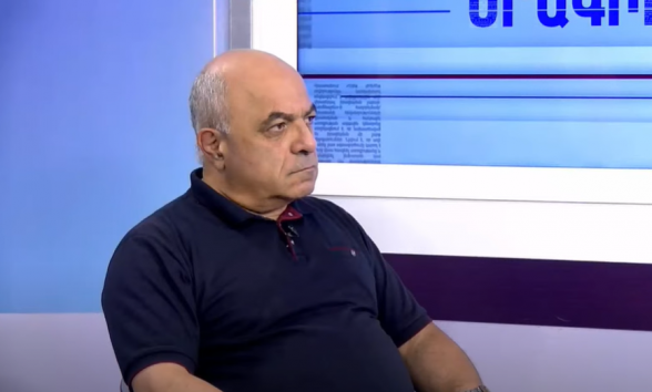 Если не произойдет смены власти, Армения поэтапно распадется – Ерванд Бозоян (видео)