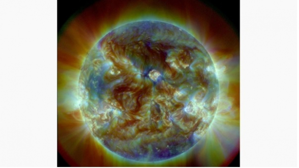 В NASA предположили массовые проблемы с радиосвязью и электроэнергией из-за мощной вспышки на Солнце