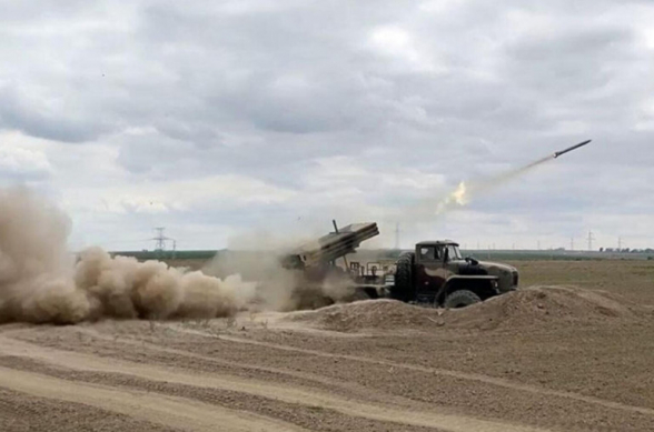 В Азербайджане проводятся тактико-специальные военные учения