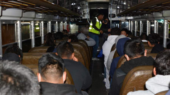 Мексика отказалась принять самолет с депортированными мигрантами из США