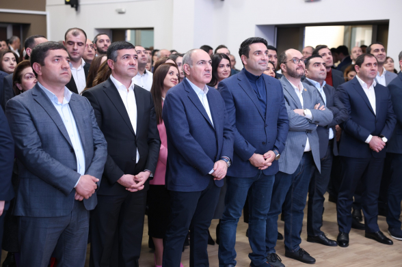 Թիվ մեկ թալանչին