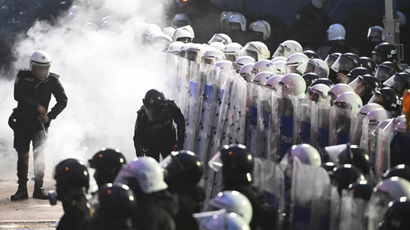Полиция жестко разогнала участников акции протеста в Стамбуле