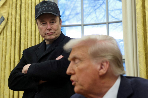 Маск безуспешно просил Трампа пересмотреть ответные пошлины США