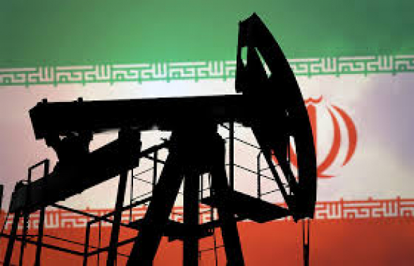 В США заявили о возможности полностью остановить экспорт иранской нефти